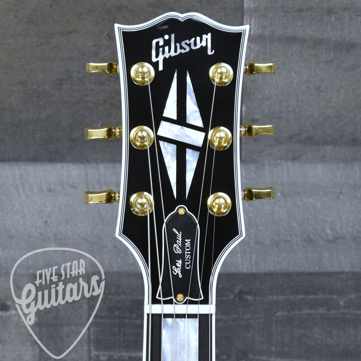 Pre-Owned Gibson Les Paul Custom 70s - Ebony with Hardshell Case