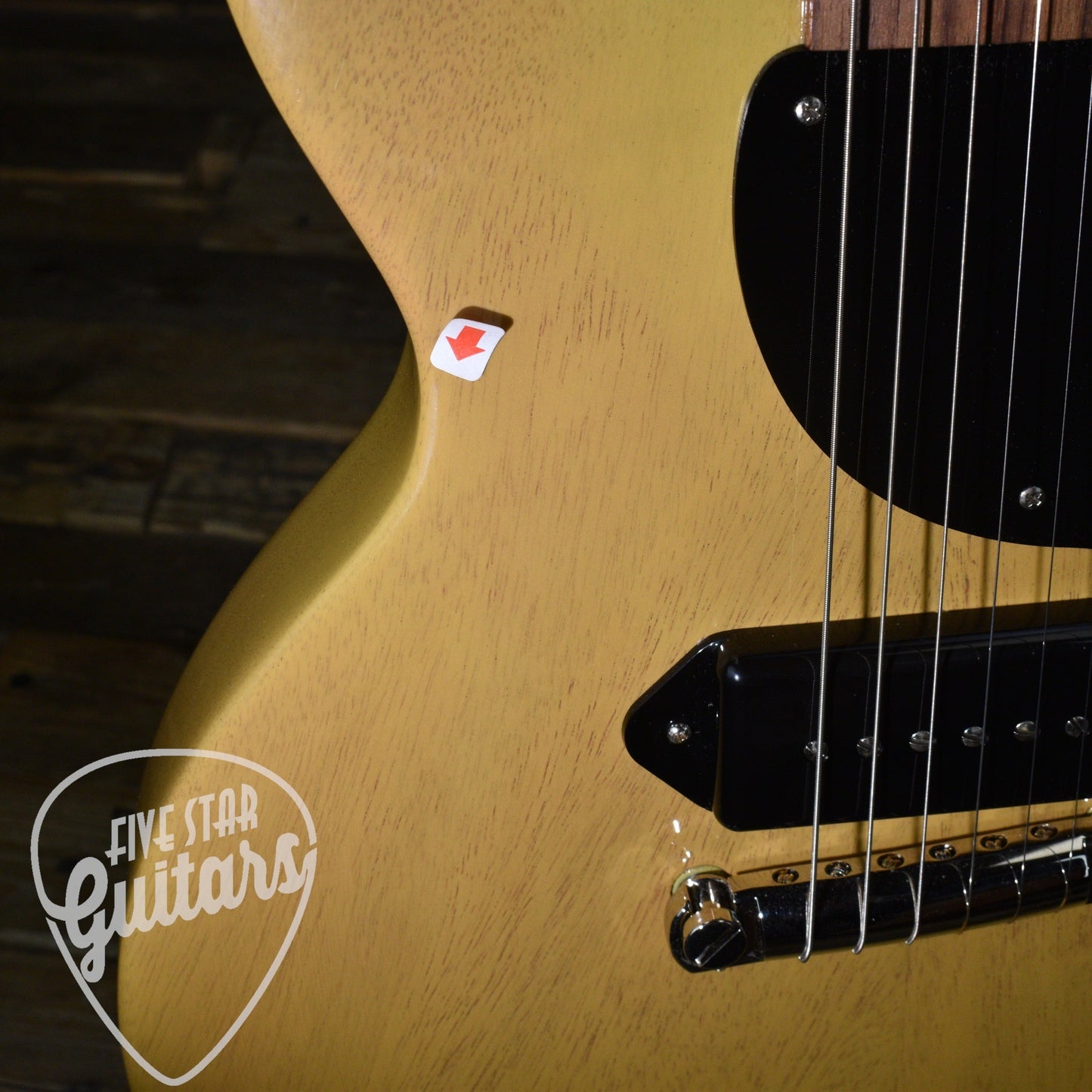 Pre-Owned Gibson Les Paul Junior Double Cut - TV Yellow with Hard Shell Case