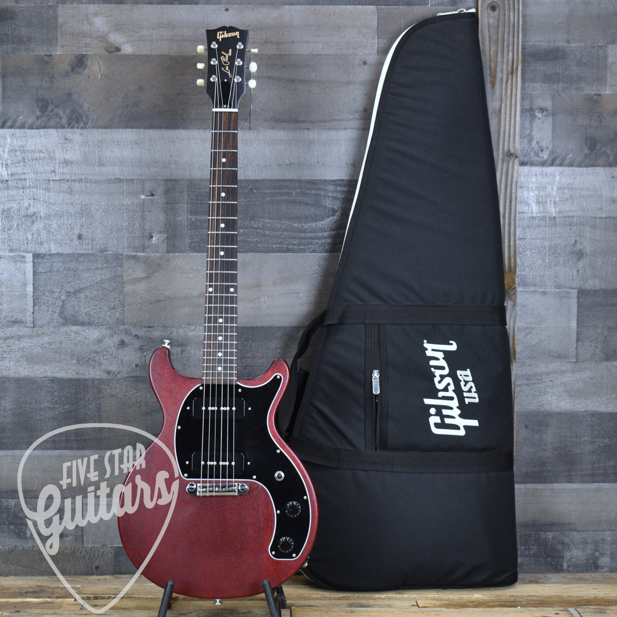 Pre-Owned Gibson Les Paul Special Tribute DC - Worn Cherry with Gig Bag