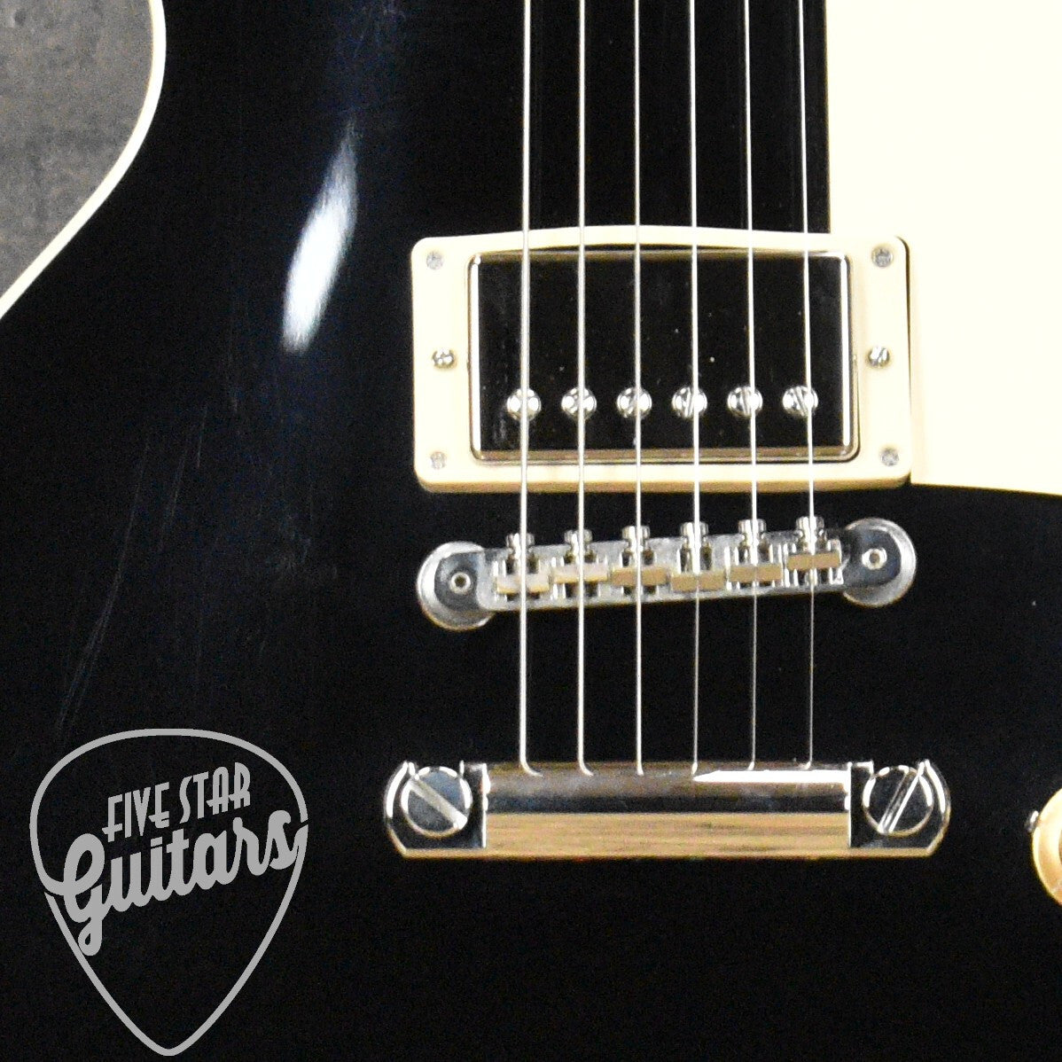 Pre-Owned Gibson Les Paul Standard 60s - Ebony with Hardshell Case