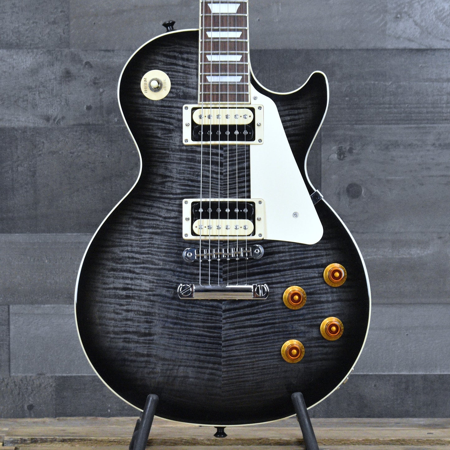 Pre-Owned Gibson Les Paul Traditional Pro V - Transparent Ebony Burst with Hardshell Case