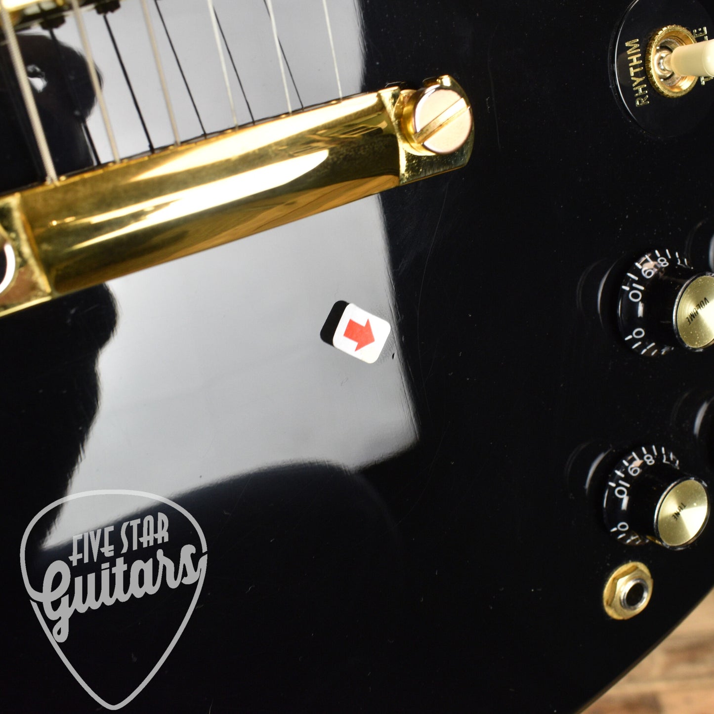 Pre-Owned Gibson SG Custom (Demo Shop) - Ebony with Hard Shell Case