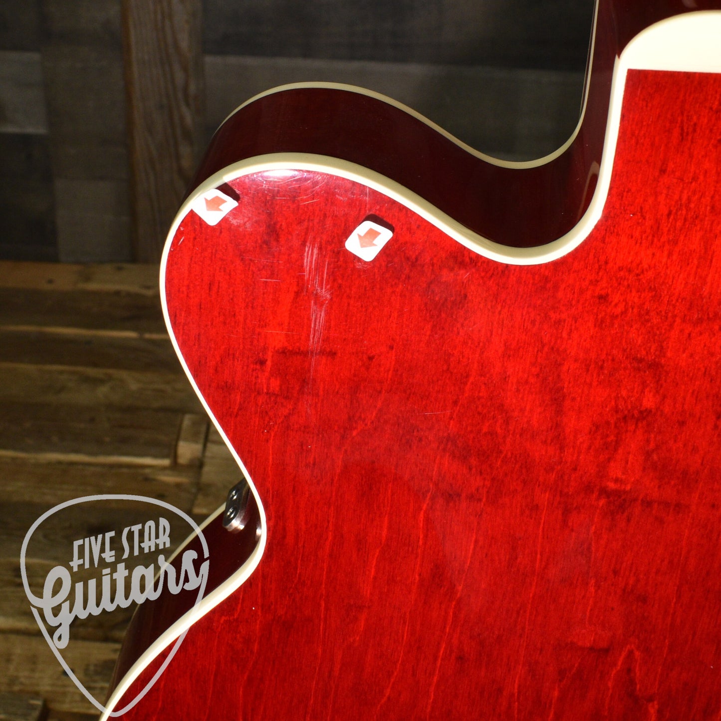 Pre-Owned Gretsch G6119 Tennessee Rose - Wine Red with Hardshell Case