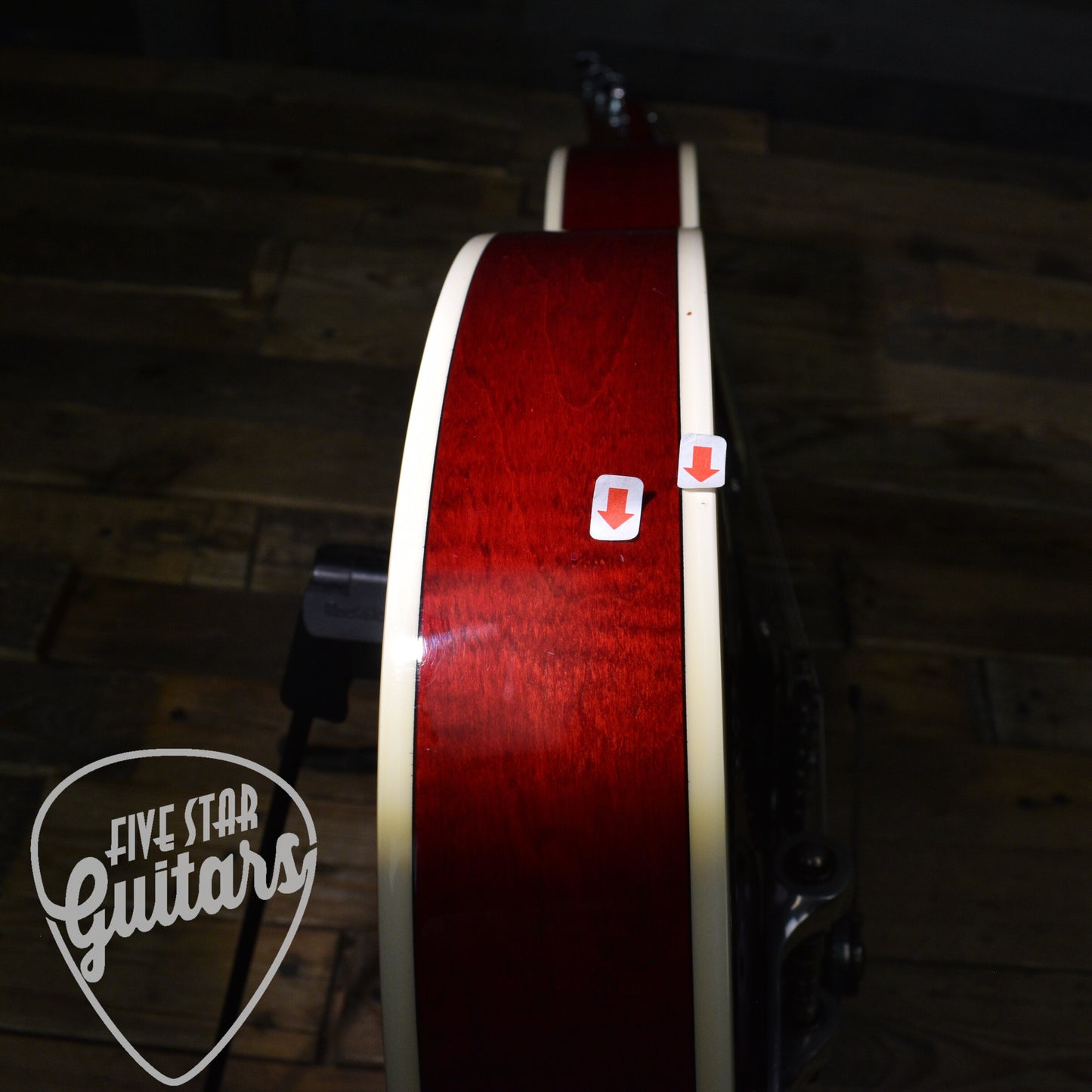 Pre-Owned Gretsch G6119 Tennessee Rose - Wine Red with Hardshell Case