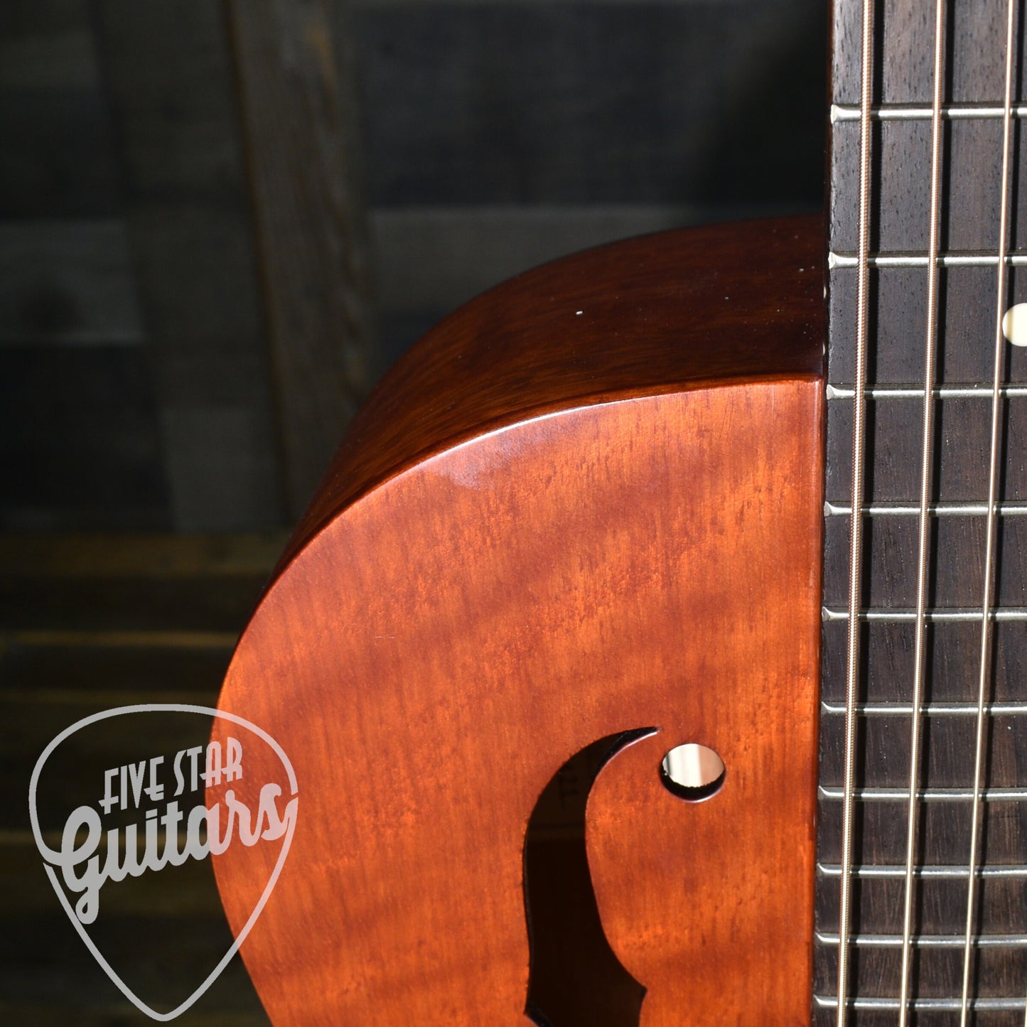 Pre-Owned Gretsch G9200 Resonator with Structured Gigbag