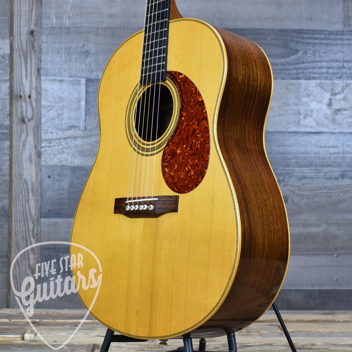 Pre-Owned Gurian J-R - Natural with Hardshell Case