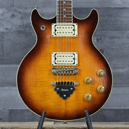 Pre-Owned Ibanez AR100 - Sunburst with Hardshell Case
