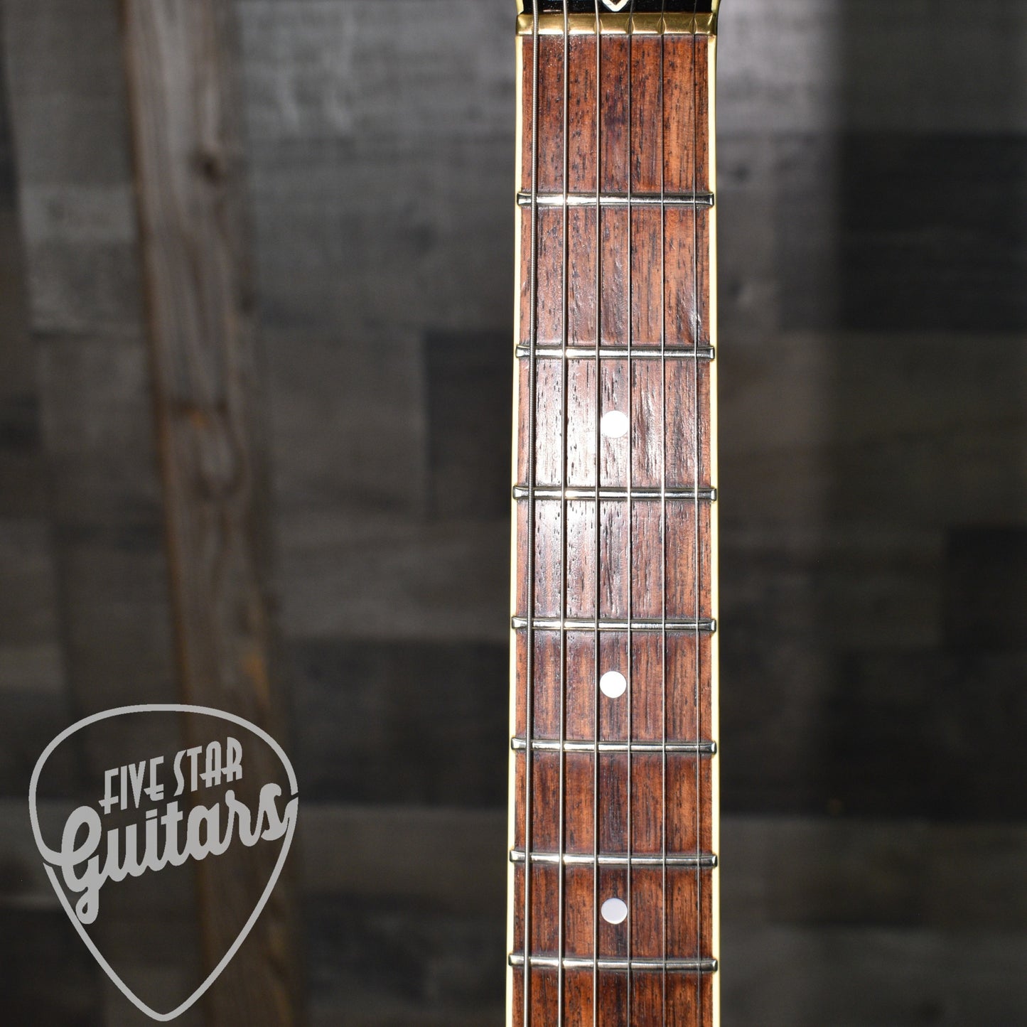 Pre-Owned Ibanez AR100 - Sunburst with Hardshell Case