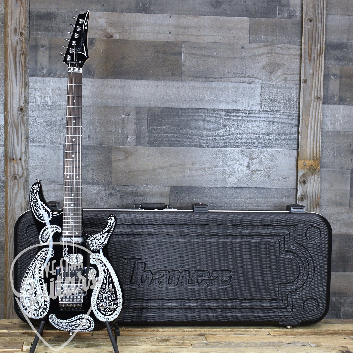 Pre-Owned Ibanez Joe Satriani JS1BKP - Black Paisley with Hardshell Case