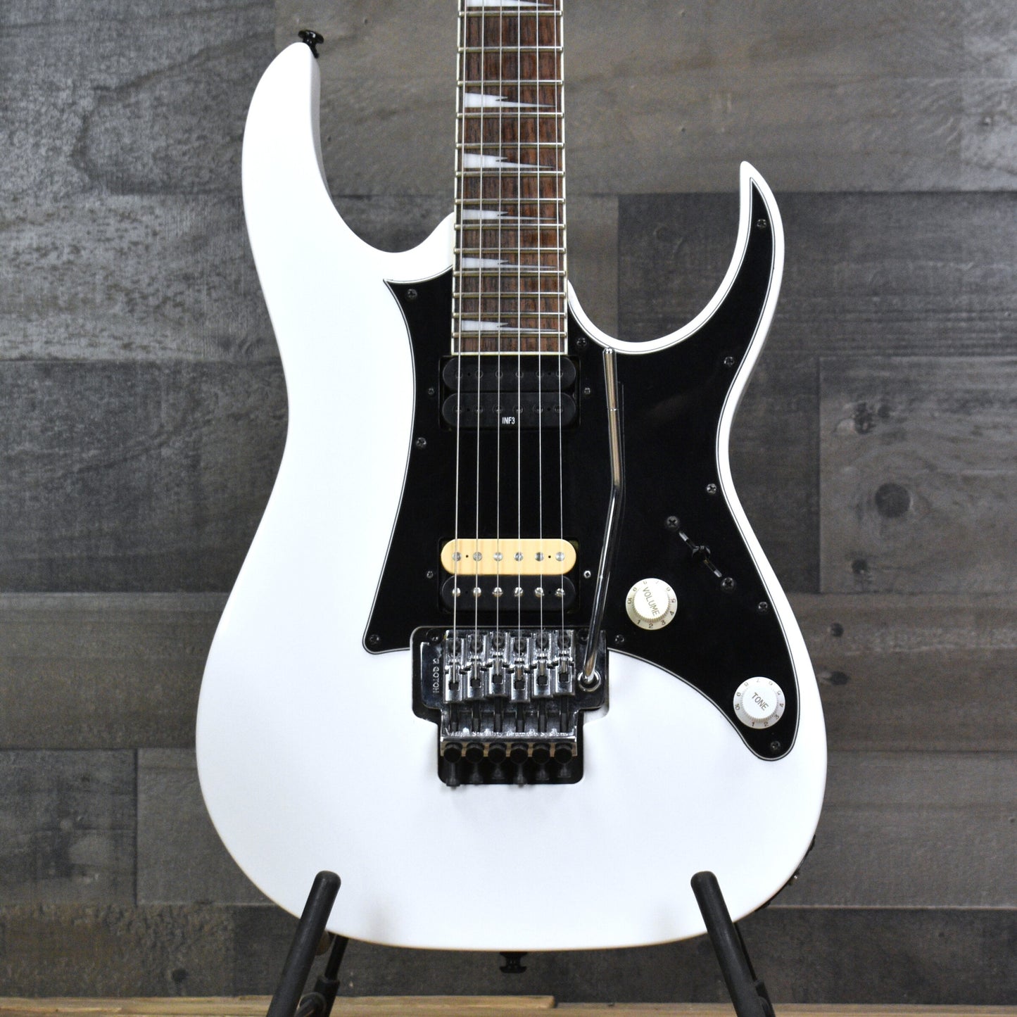 Pre-Owned Ibanez RG6001 - White