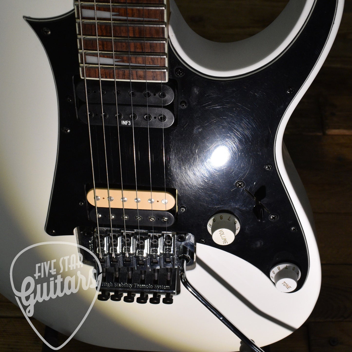 Pre-Owned Ibanez RG6001 - White