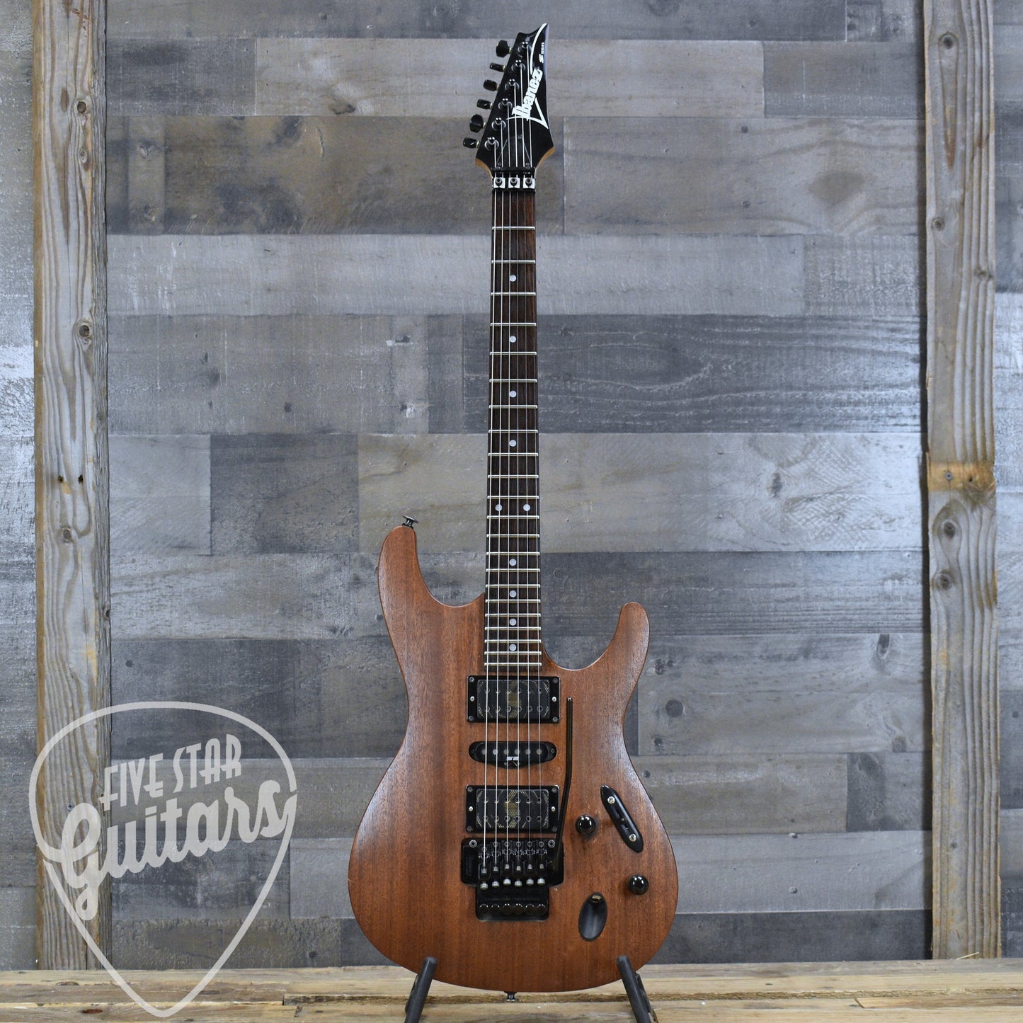 Pre-Owned Ibanez S470 - Stained Oil with Gigbag