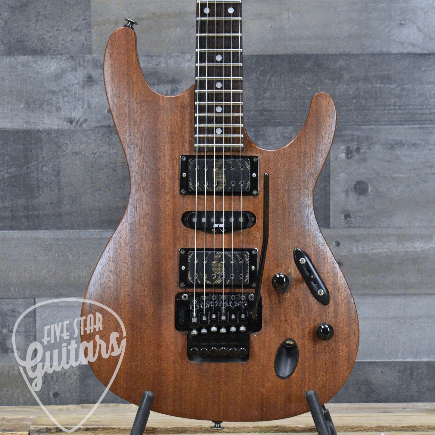 Pre-Owned Ibanez S470 - Stained Oil with Gigbag
