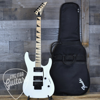Pre-Owned Jackson Dinky DK2M - Snow White with Gigbag