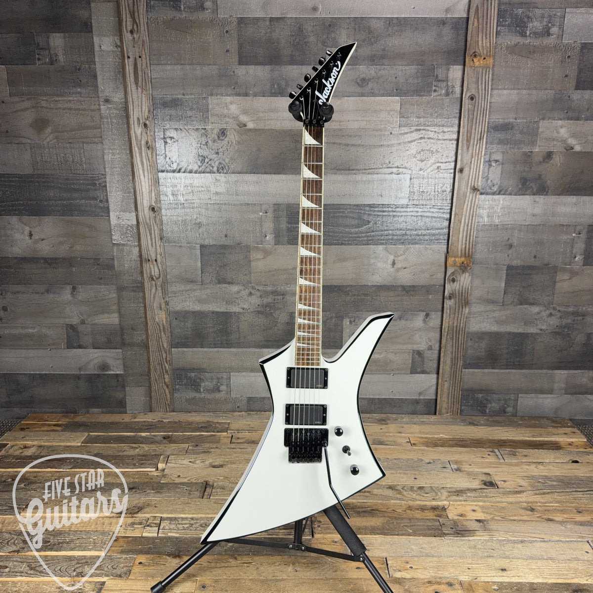 Pre-Owned Jackson X Series Kelly KEXMG - White with Black Bevels with Hard Shell Case