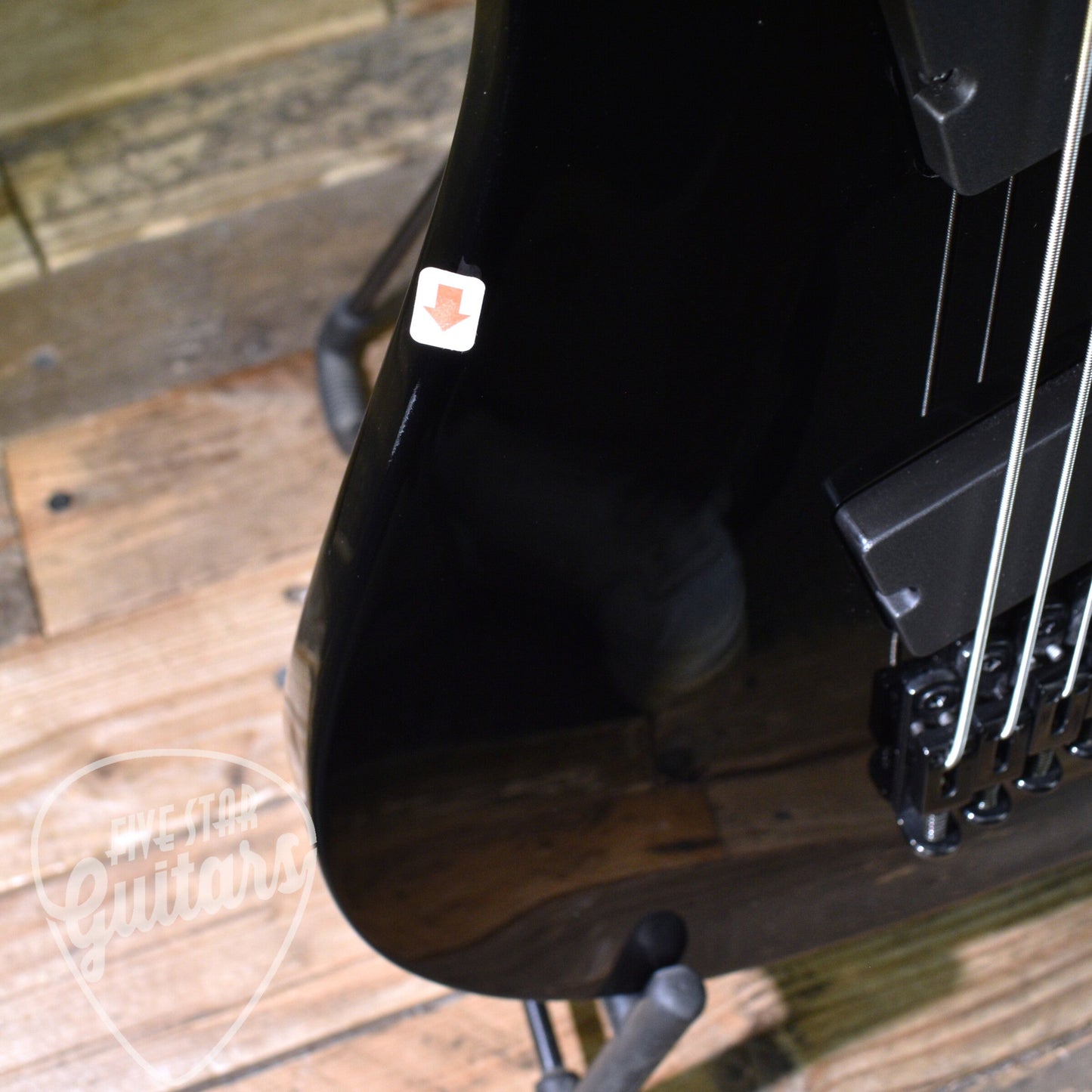 Pre-Owned Jackson X Series Soloist SLAT8 - Gloss Black