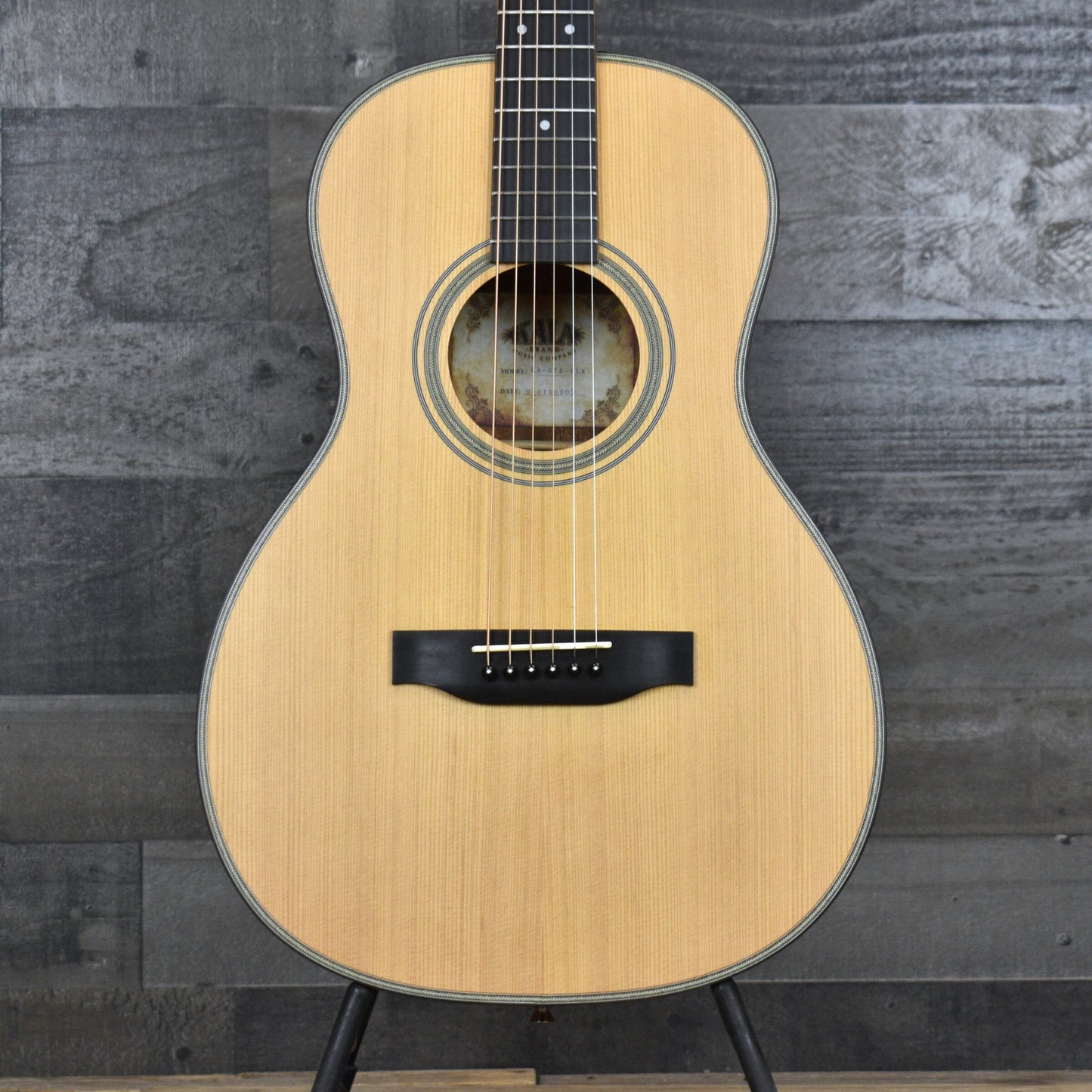 Pre-Owned Kala Parlor Guitar