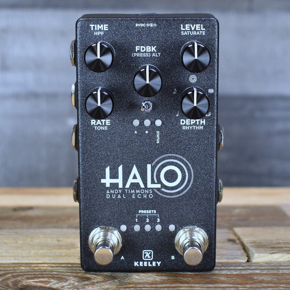 Pre-Owned Keeley Halo