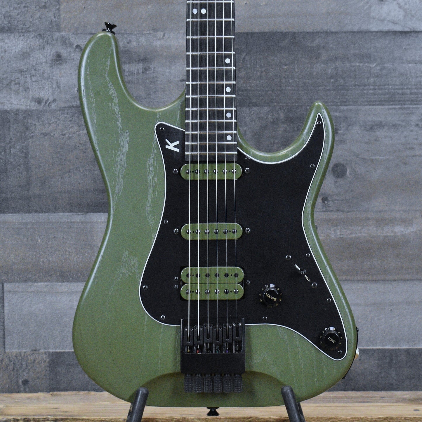Pre-Owned Kiesel Headless Delos - Olive Drab with Gigbag