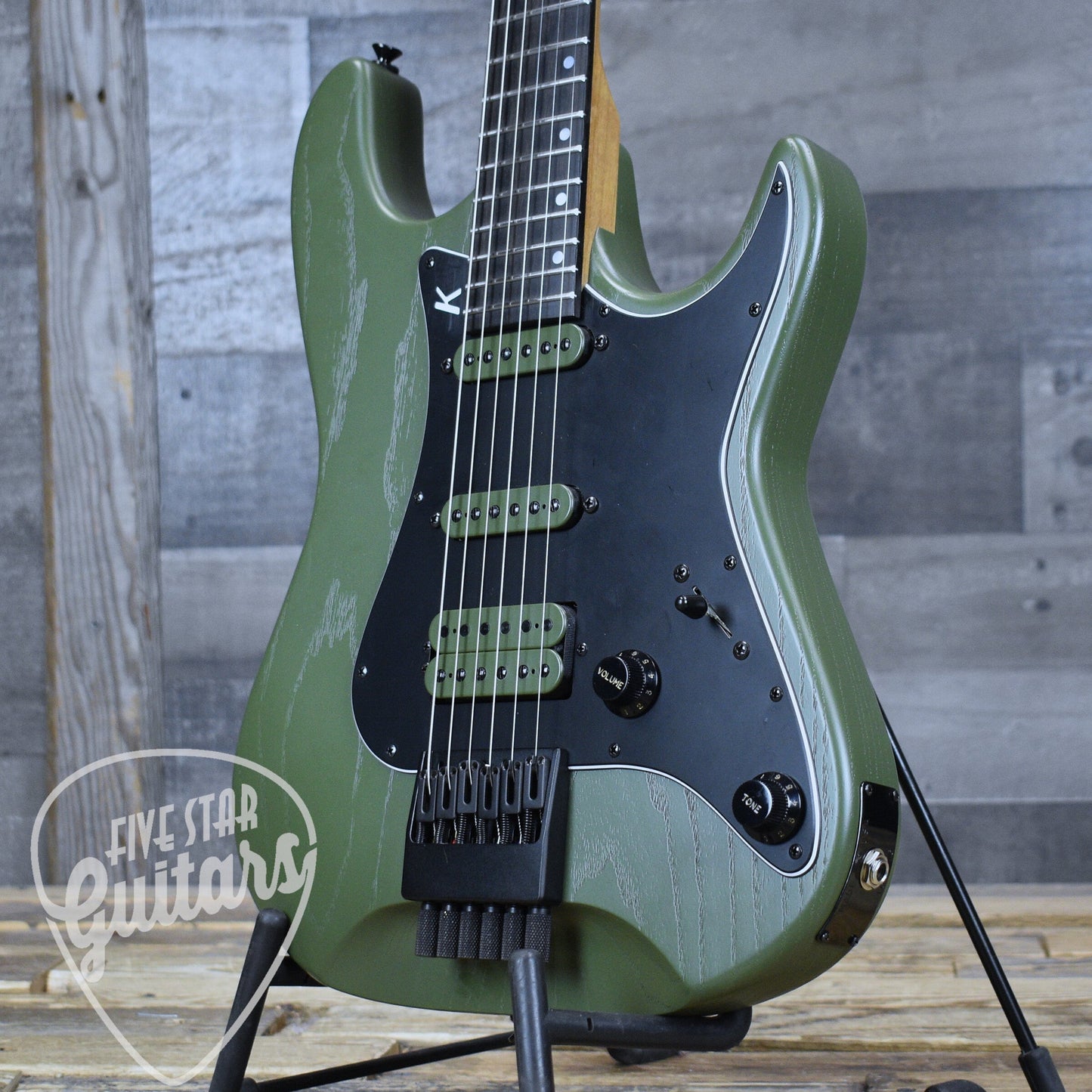 Pre-Owned Kiesel Headless Delos - Olive Drab with Gigbag