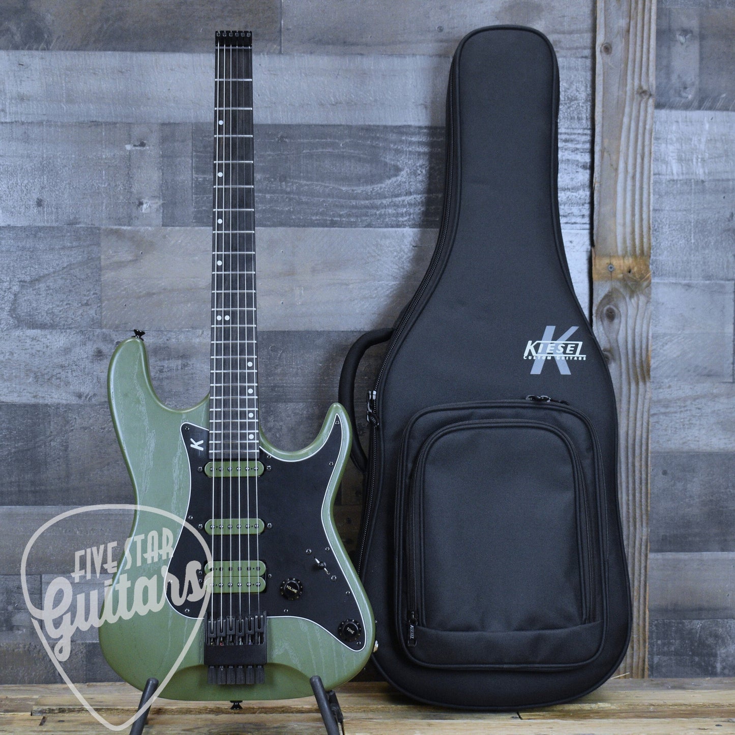Pre-Owned Kiesel Headless Delos - Olive Drab with Gigbag