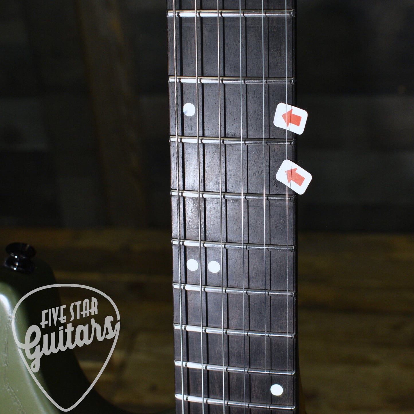 Pre-Owned Kiesel Headless Delos - Olive Drab with Gigbag