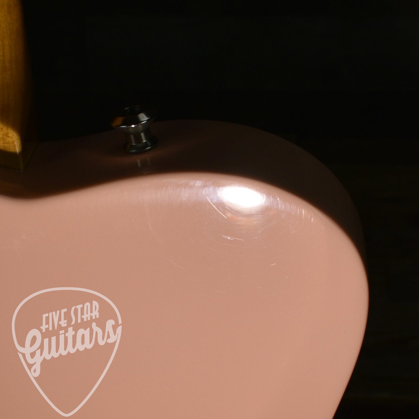 Pre-Owned Knaggs Choptank "T" Trem - Shell Pink with Hard Shell Case