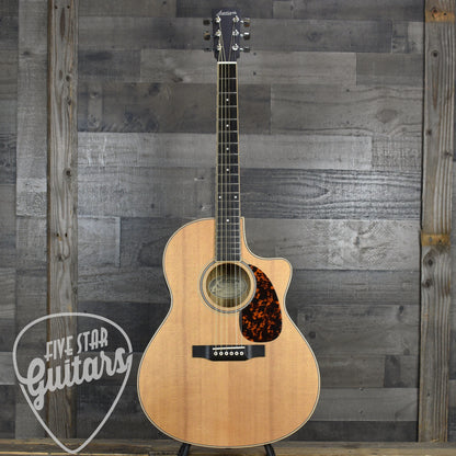 Pre-Owned Larrivee LV-03Z Zebrawood with Hard Shell Case