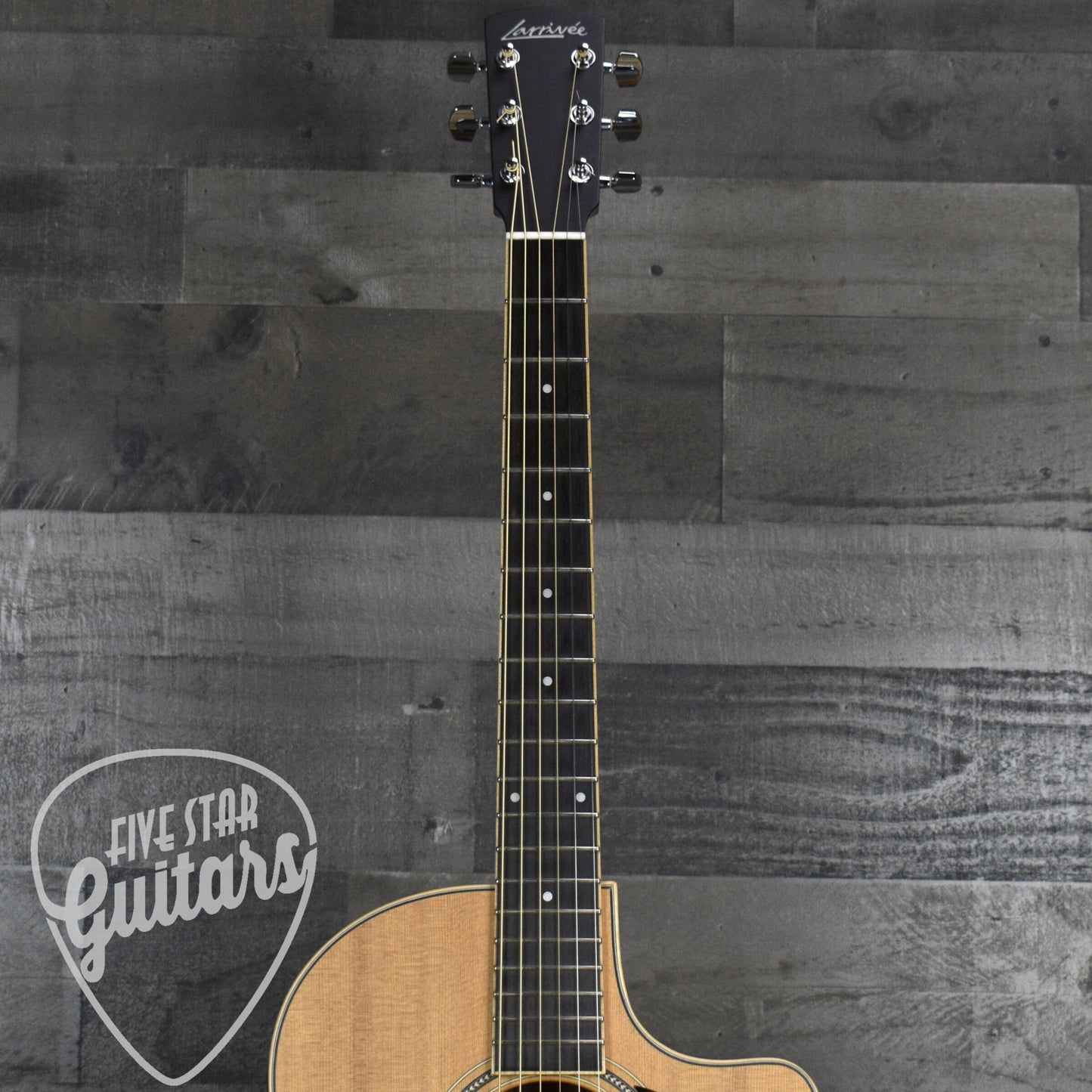 Pre-Owned Larrivee LV-03Z Zebrawood with Hard Shell Case