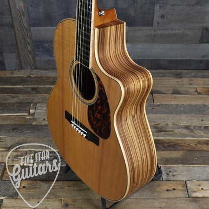 Pre-Owned Larrivee LV-03Z Zebrawood with Hard Shell Case