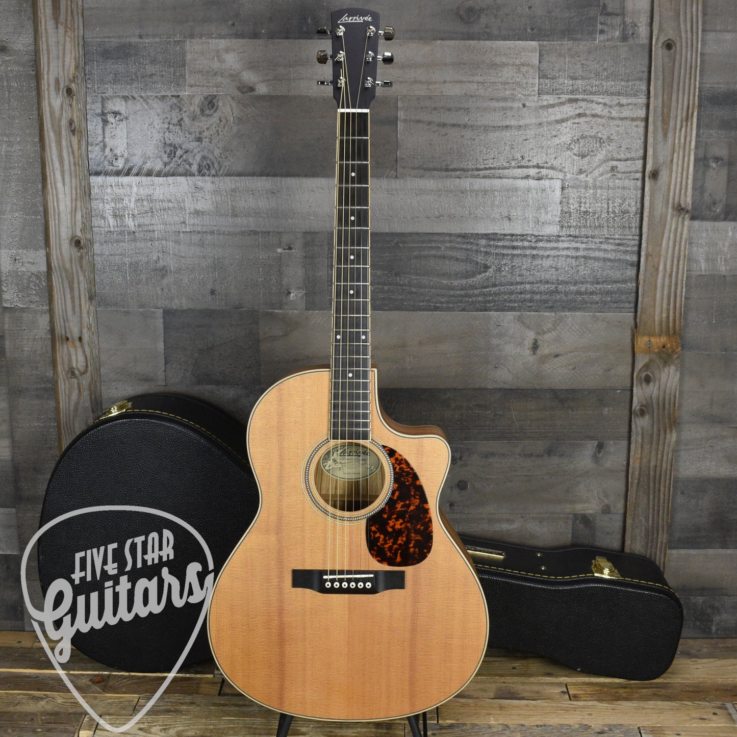 Pre-Owned Larrivee LV-03Z Zebrawood with Hard Shell Case