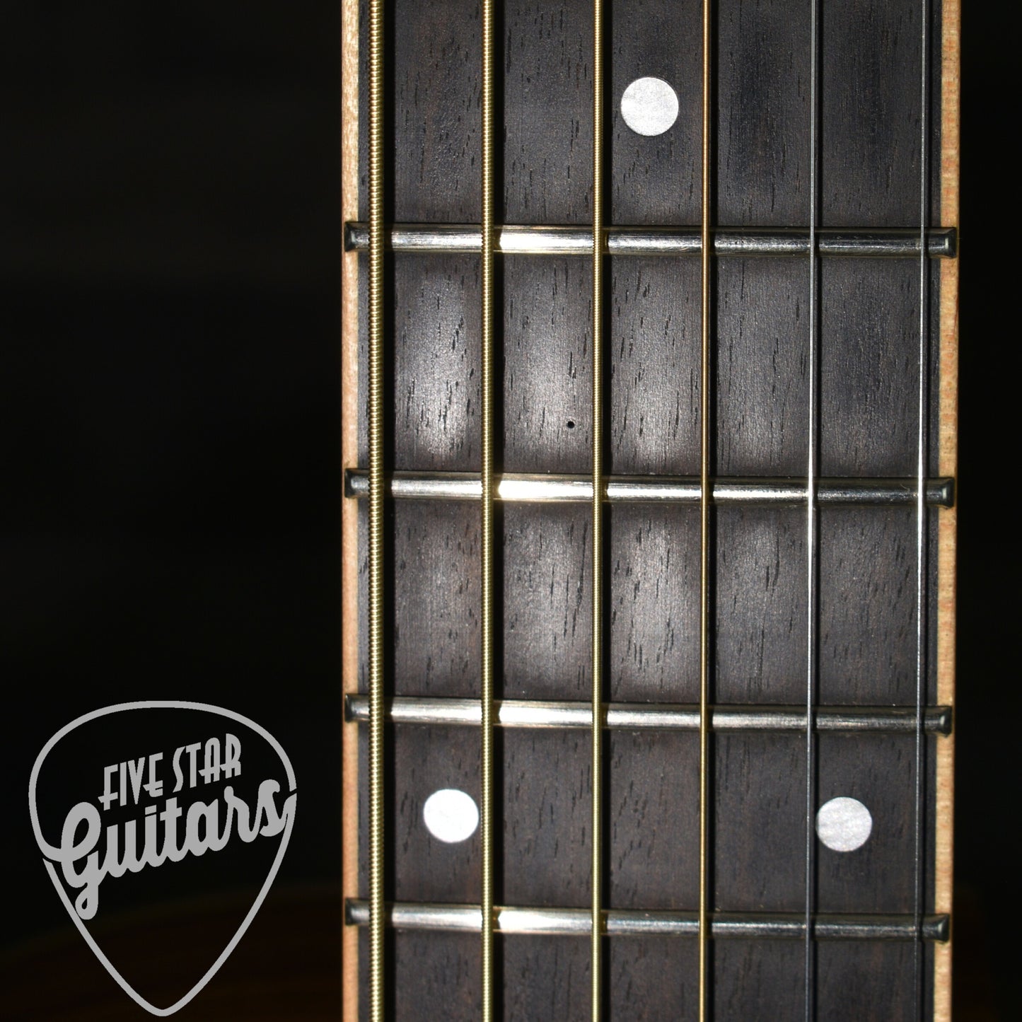 Pre-Owned Larrivee LV-03Z Zebrawood with Hard Shell Case