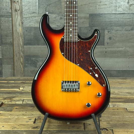 Pre-Owned Line 6 Variax 500 - Sunburst with Gigbag