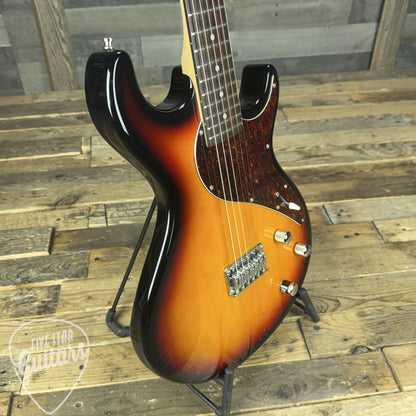 Pre-Owned Line 6 Variax 500 - Sunburst with Gigbag