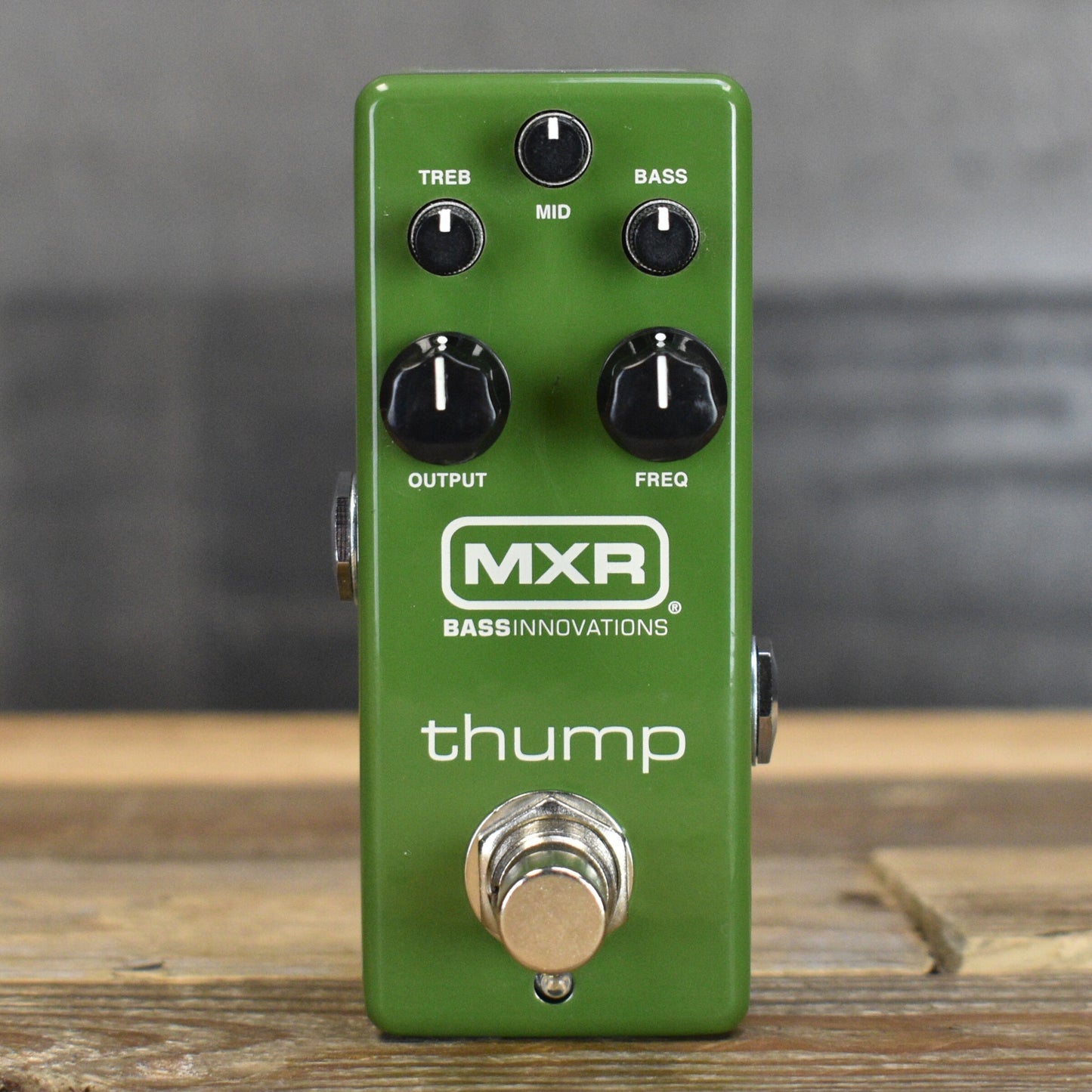 Pre-Owned MXR M281 Thump Bass Preamp