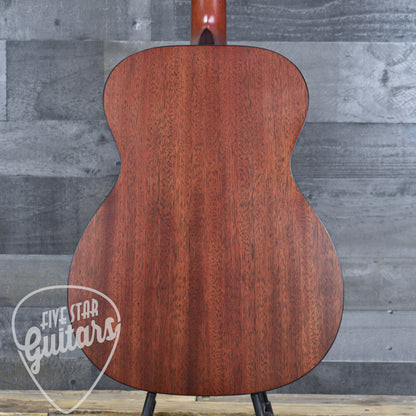 Pre-Owned Martin 000-16GT - Natural with Hardshell Case