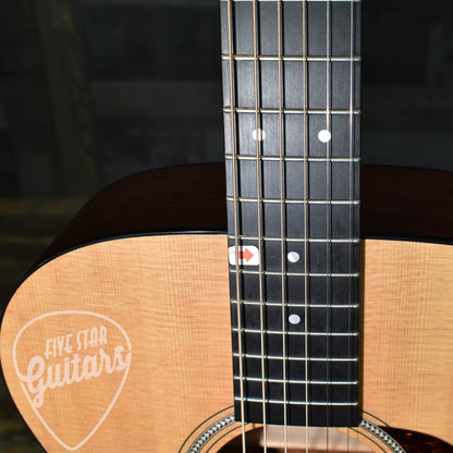 Pre-Owned Martin 000-16GT - Natural with Hardshell Case