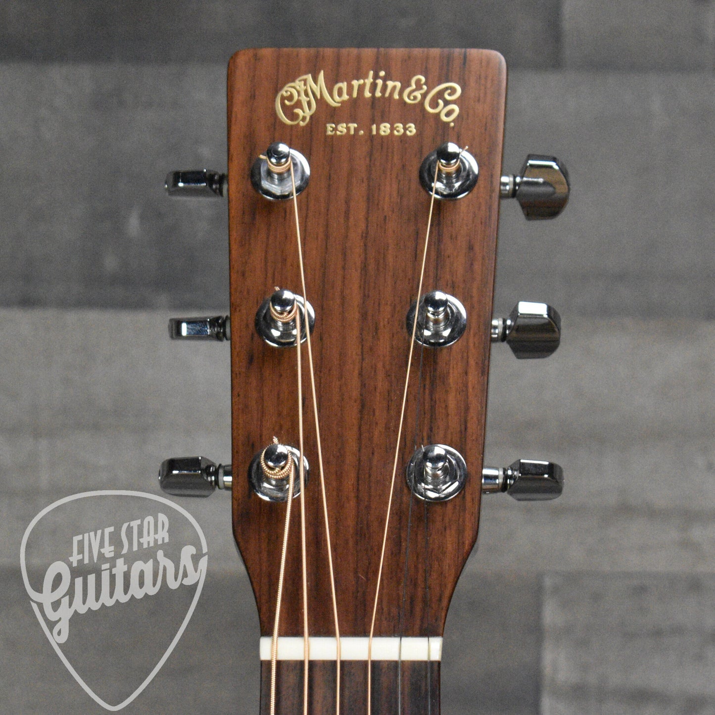 Pre-Owned Martin D-1R Acoustic Guitar with Gig Bag