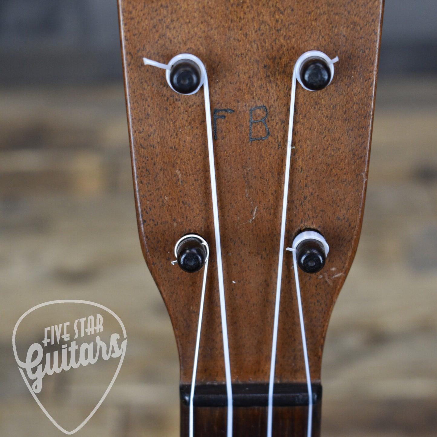 Pre-Owned 1927 Martin Style 0 Soprano Ukulele - Mahogany with Hard Shell Case