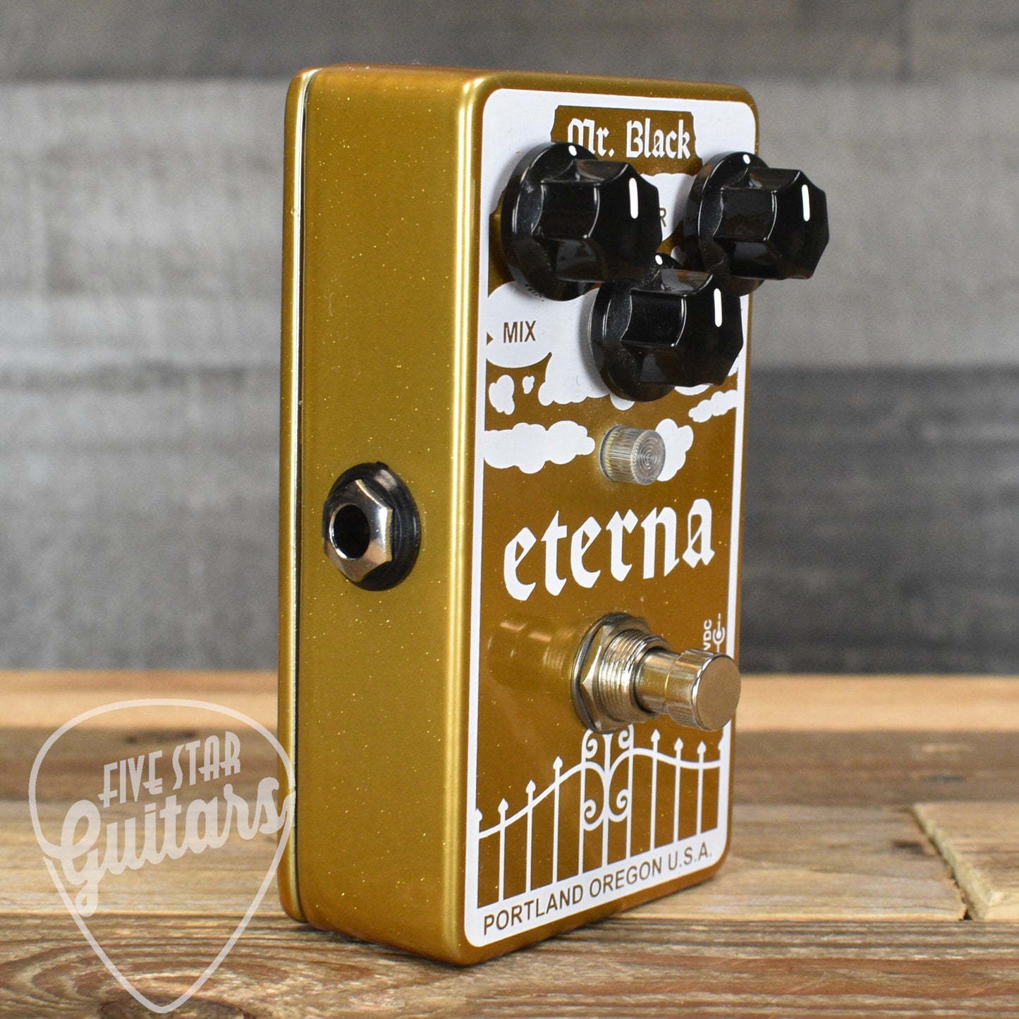 Pre-Owned Mr Black Eterna Gold Shimmer Reverb