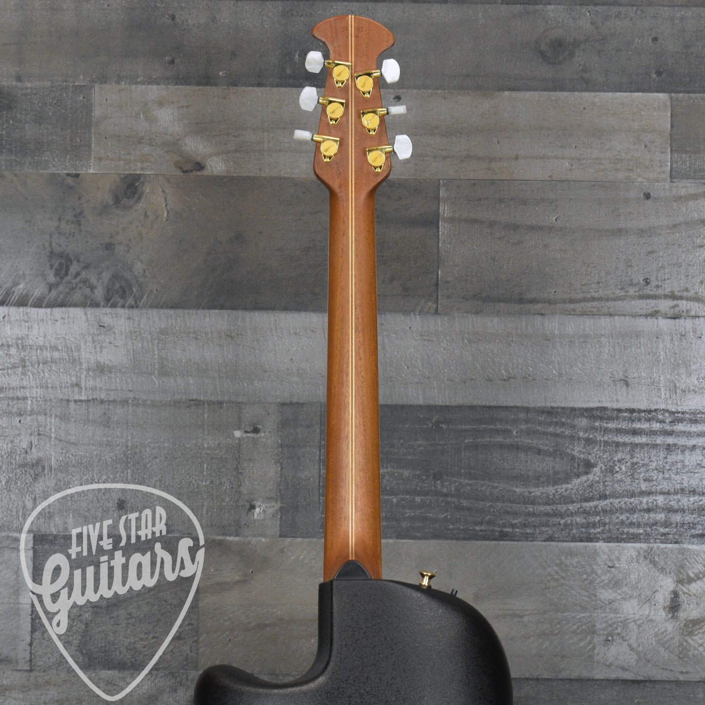 Pre-Owned Ovation 1769 ADII Al DiMeola - Black with Hard Shell Case