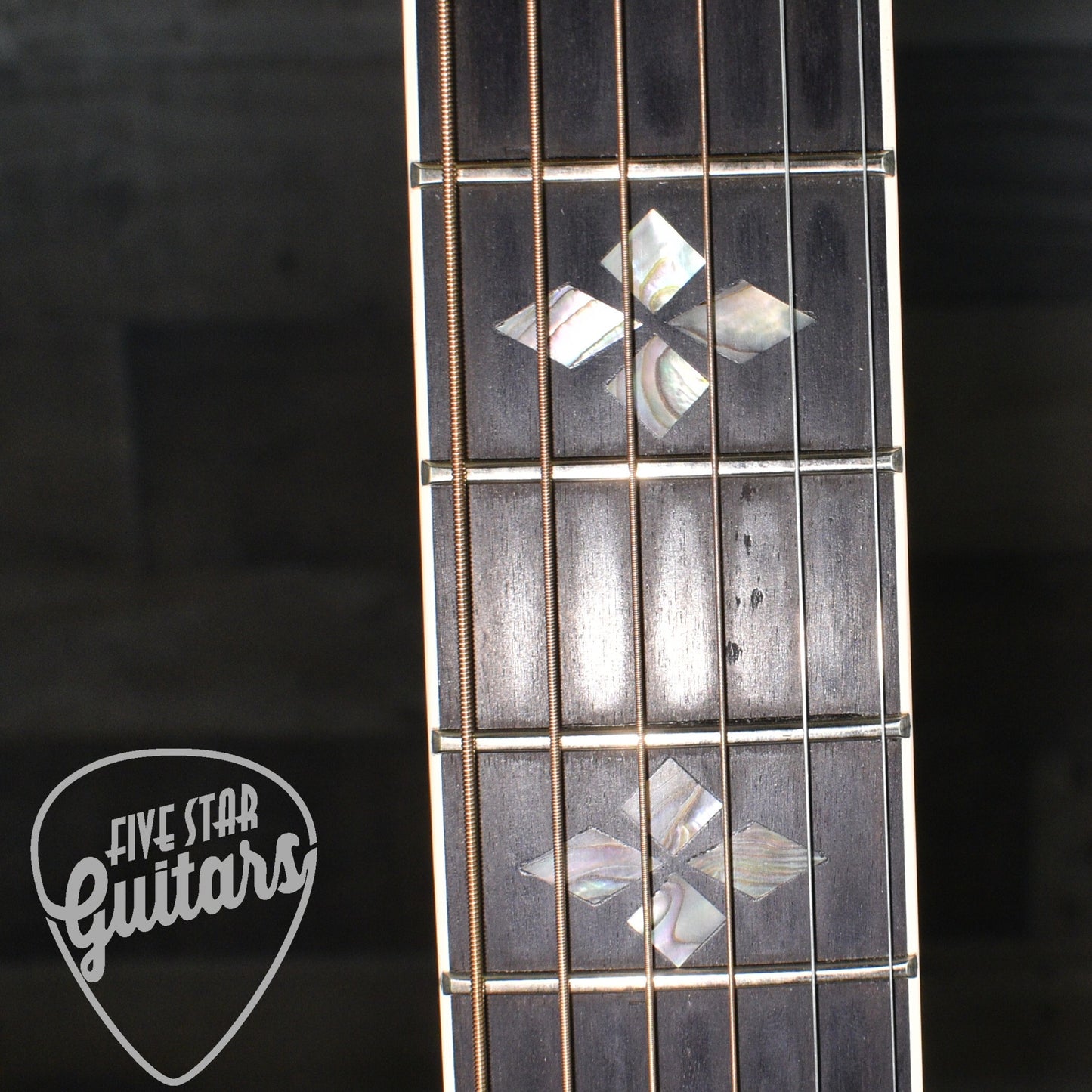 Pre-Owned Ovation 1769 ADII Al DiMeola - Black with Hard Shell Case