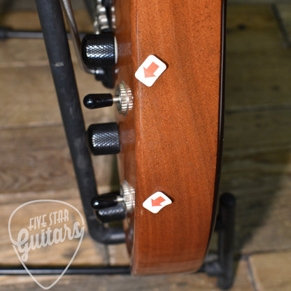 Pre-Owned Parker Fly Mojo- Natural Mahogany with Hardshell Case