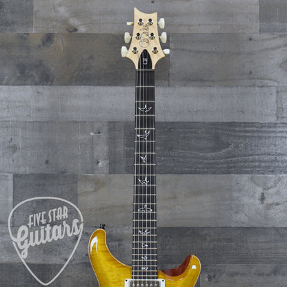 Pre-Owned Paul Reed Smith CE-22 Limited Edition - McCarty Sunburst with Hardshell Case