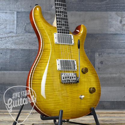 Pre-Owned Paul Reed Smith CE-22 Limited Edition - McCarty Sunburst with Hardshell Case