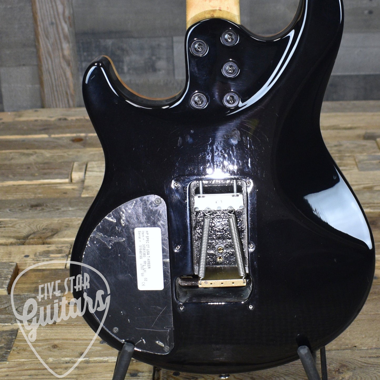 Pre-Owned Peavey HP Special Tiger Eye with Hardshell Case