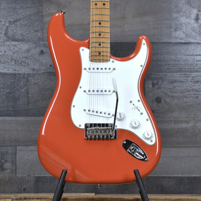 Pre-Owned Player Stratocaster Roasted Neck - Fiesta Red