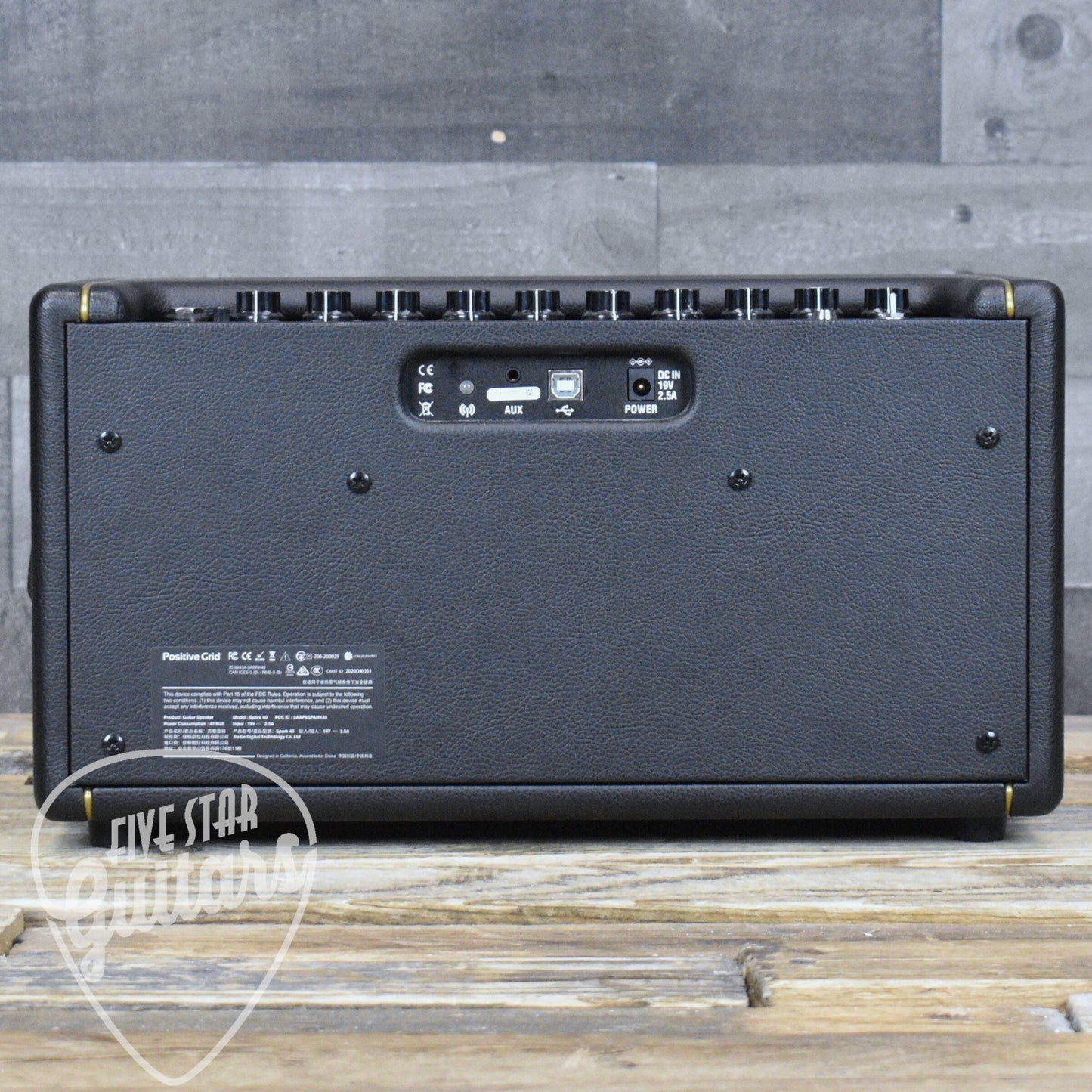 Pre-Owned Positive Grid Spark 40