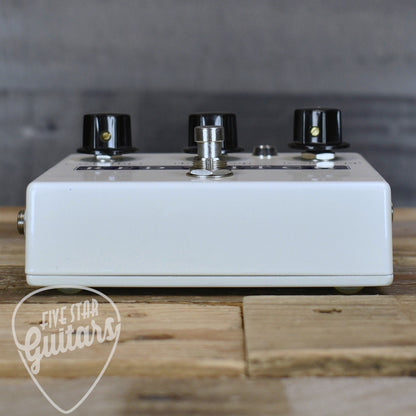 Pre-Owned Red Witch Deluxe Moon Phaser Pedal