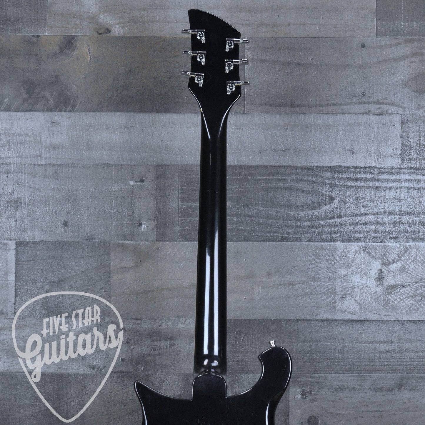 Pre-Owned Rickenbacker 620/6 - Jetglo with Hardshell Case